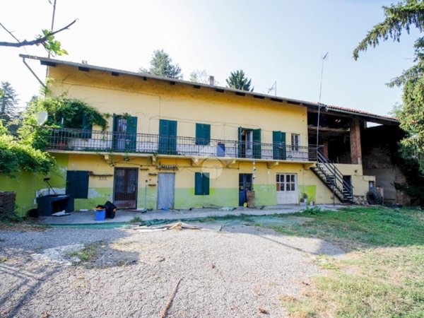 casa indipendente in vendita a Lombardore