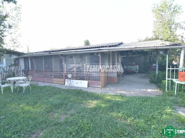 casa indipendente in vendita a Lombardore