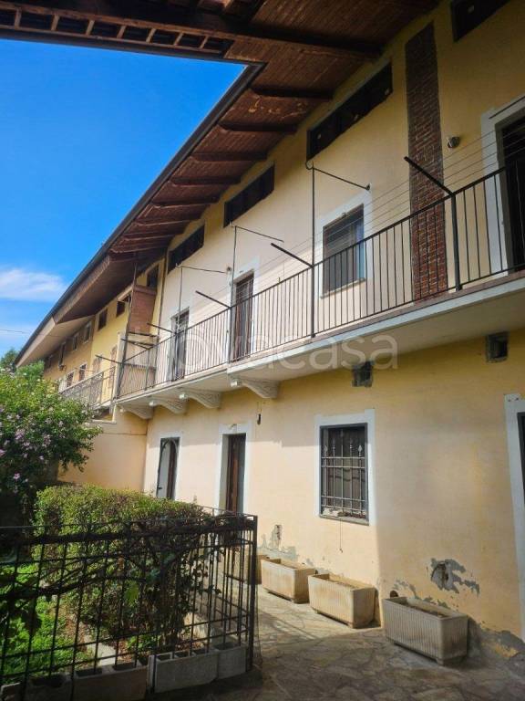 casa indipendente in vendita a Lombardore