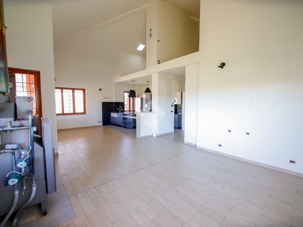 casa indipendente in vendita a Lombardore