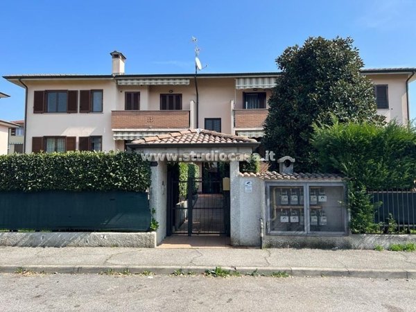 appartamento in vendita a Torrevecchia Pia