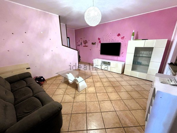 casa indipendente in vendita a Torrevecchia Pia