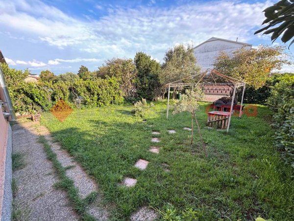 casa indipendente in vendita a Torrevecchia Pia in zona Vigonzone