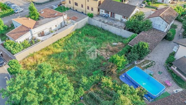 terreno edificabile in vendita a Torrevecchia Pia