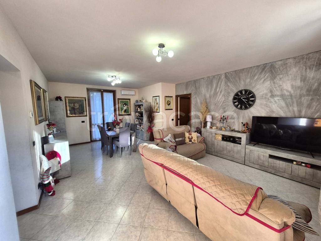 appartamento in vendita a Torrevecchia Pia in zona Vigonzone