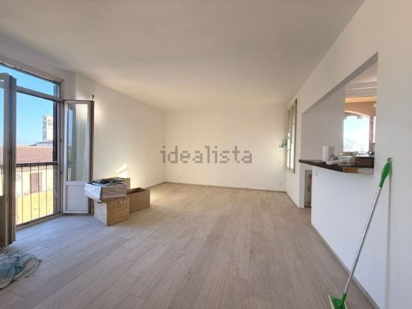 appartamento in vendita a Torrevecchia Pia in zona Zibido al Lambro