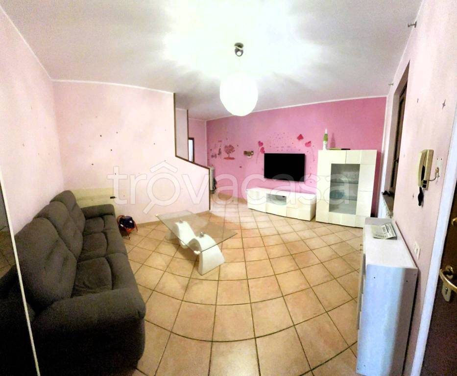 casa indipendente in vendita a Torrevecchia Pia