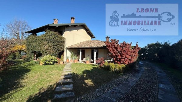 casa indipendente in vendita a Torrevecchia Pia in zona Zibido al Lambro