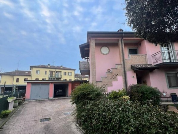 casa indipendente in vendita a Torrevecchia Pia in zona Vigonzone