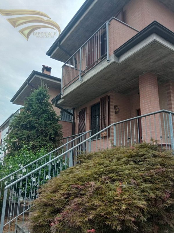 casa indipendente in vendita a Torrevecchia Pia