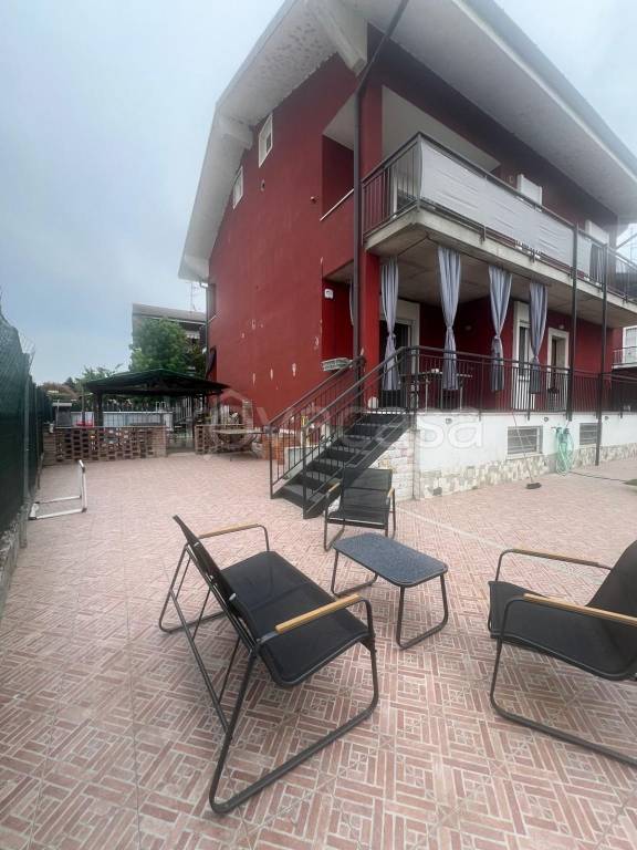casa indipendente in vendita a Torrevecchia Pia