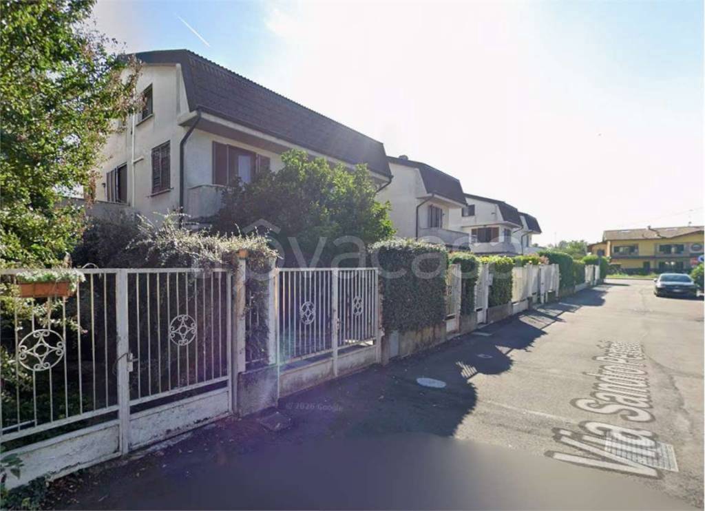 casa indipendente in vendita a Torrevecchia Pia in zona Zibido al Lambro