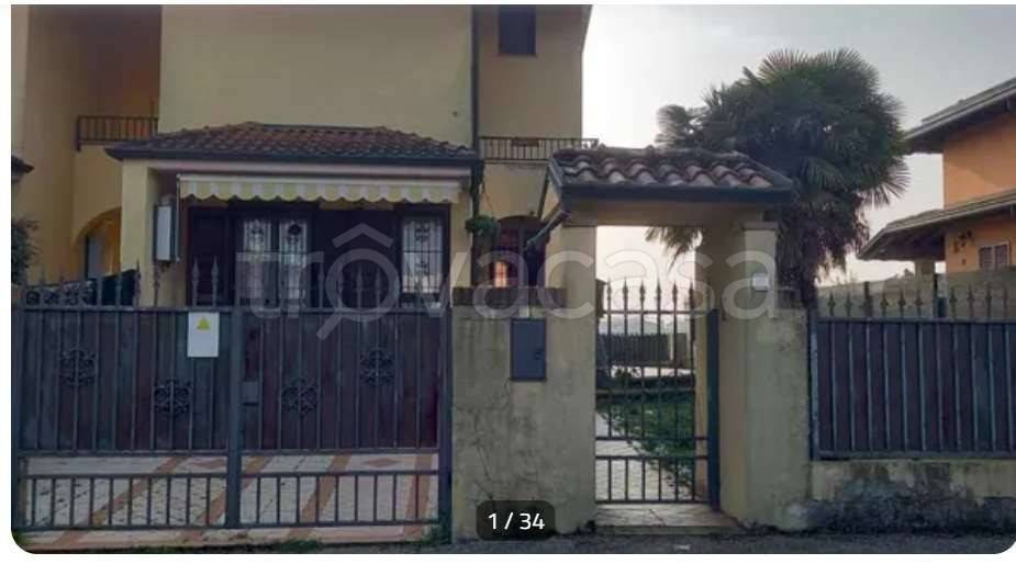 casa indipendente in vendita a Torrevecchia Pia