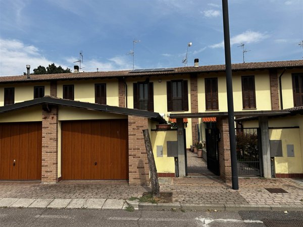 casa indipendente in vendita a Torrevecchia Pia in zona Vigonzone