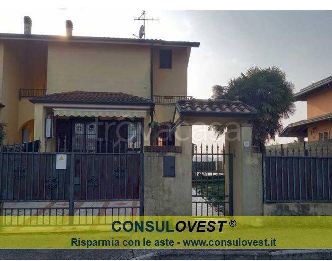 casa indipendente in vendita a Torrevecchia Pia