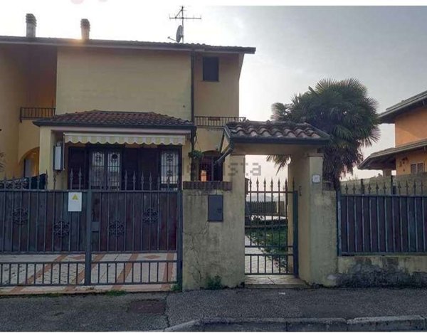 appartamento in vendita a Torrevecchia Pia