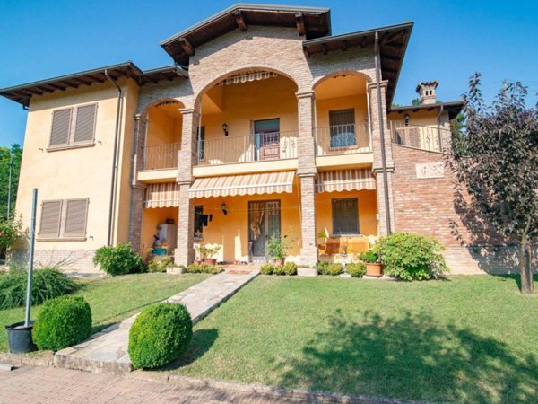 casa indipendente in vendita a Torricella Verzate