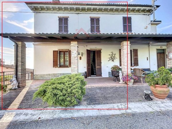 casa indipendente in vendita a Torricella Verzate in zona Bosco Madio