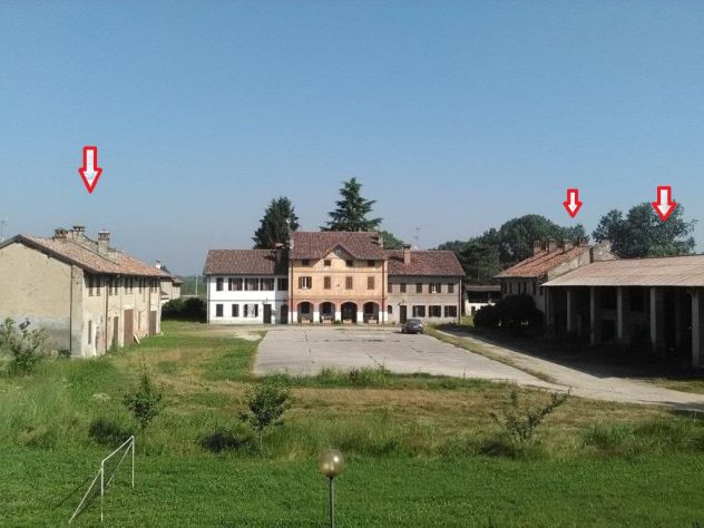 casa indipendente in vendita a Travacò Siccomario