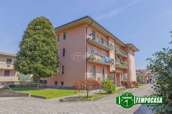 appartamento in vendita a Travacò Siccomario