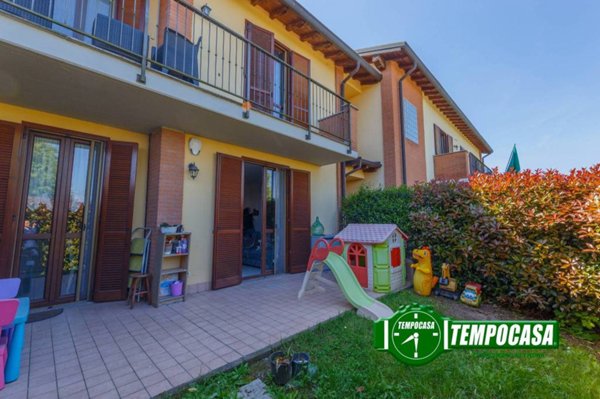 appartamento in vendita a Travacò Siccomario