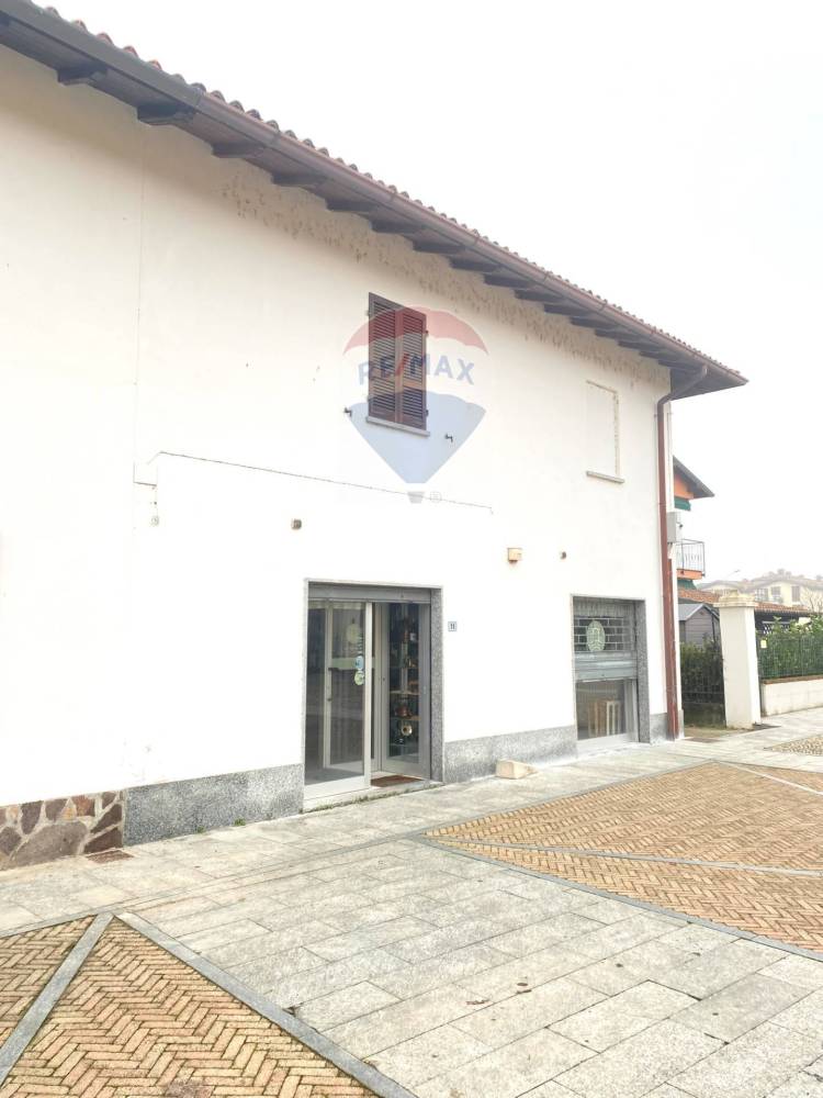 casa indipendente in vendita a Travacò Siccomario
