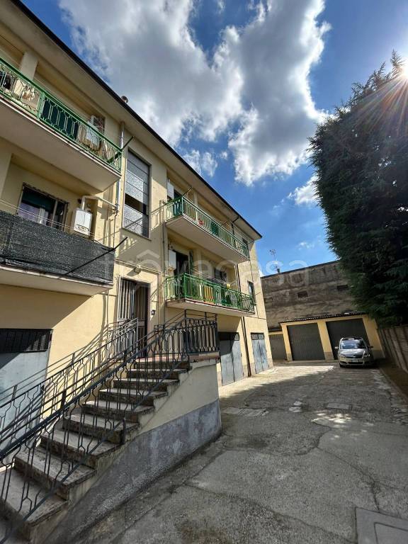 appartamento in vendita a Travacò Siccomario