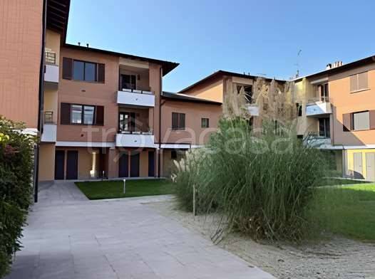 appartamento in vendita a Travacò Siccomario