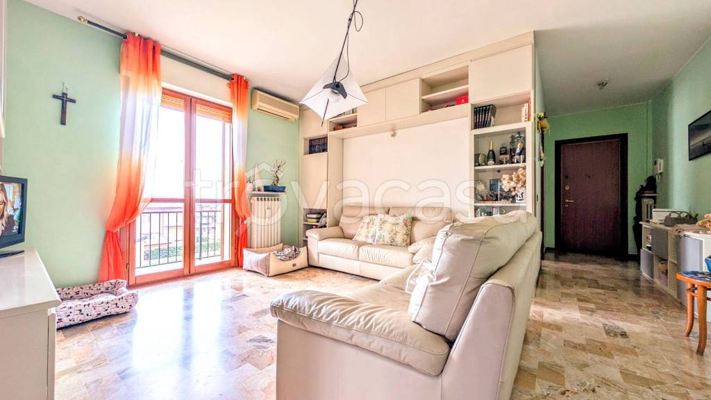 appartamento in vendita a Travacò Siccomario