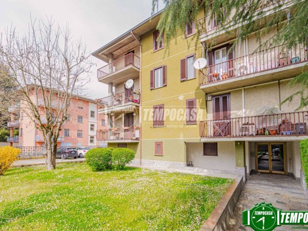 appartamento in vendita a Travacò Siccomario in zona Rotta