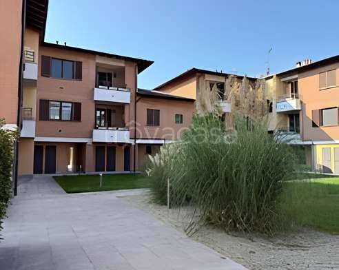 appartamento in vendita a Travacò Siccomario