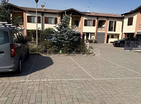 appartamento in vendita a Travacò Siccomario