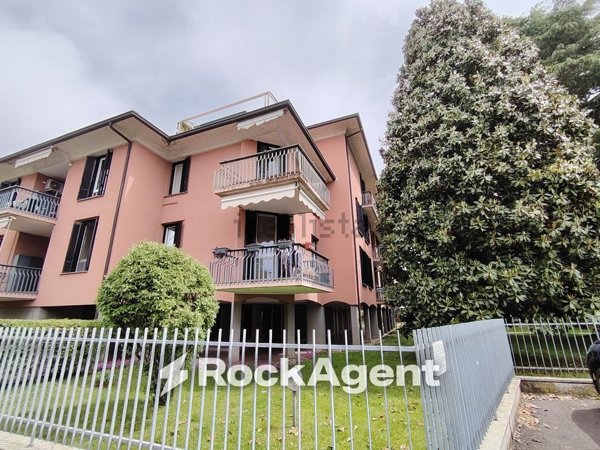appartamento in vendita a Travacò Siccomario in zona Rotta
