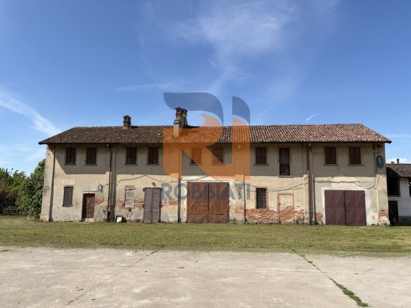 casa indipendente in vendita a Travacò Siccomario in zona Boschi
