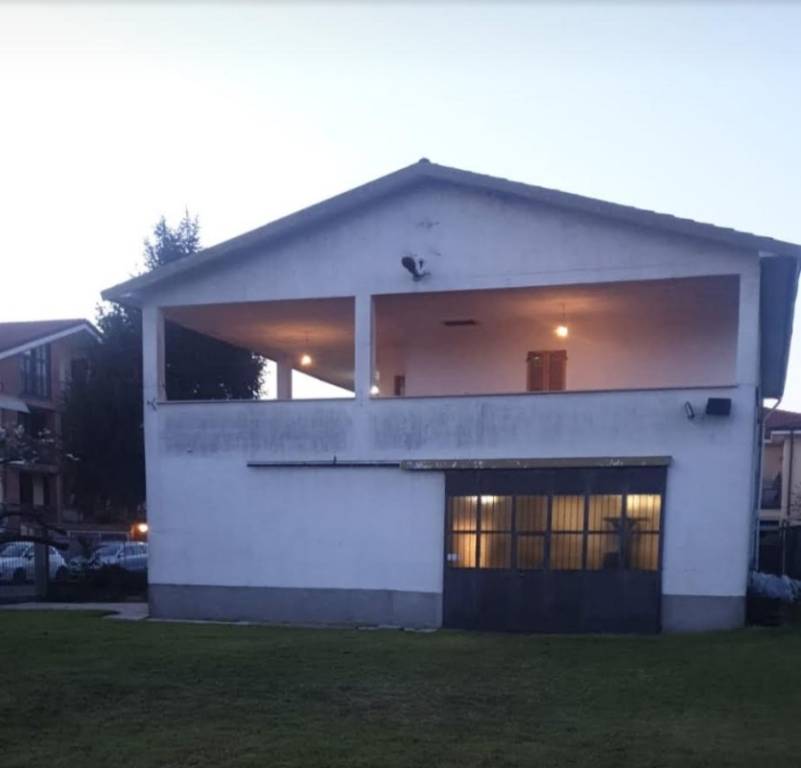casa indipendente in vendita a Trivolzio