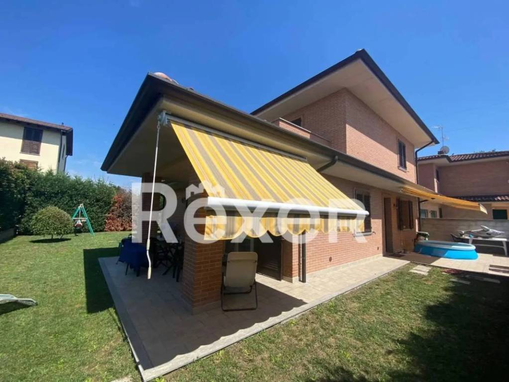 casa indipendente in vendita a Trivolzio