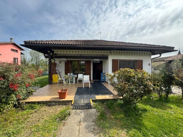 casa indipendente in vendita a Trivolzio