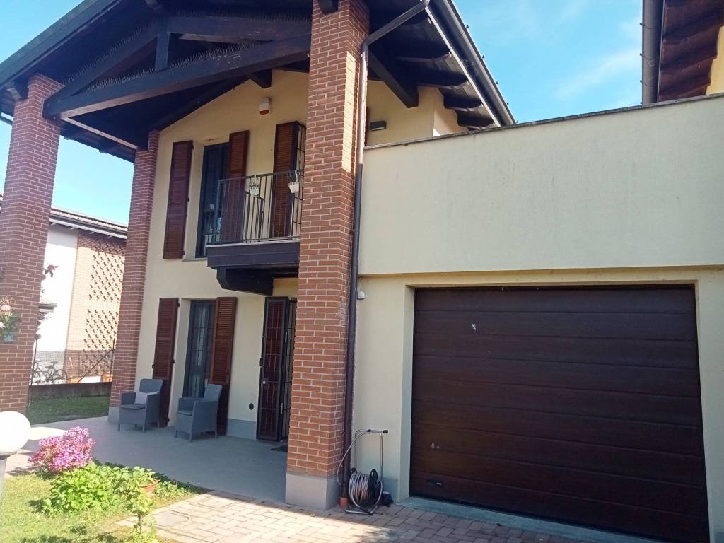 casa indipendente in vendita a Trivolzio