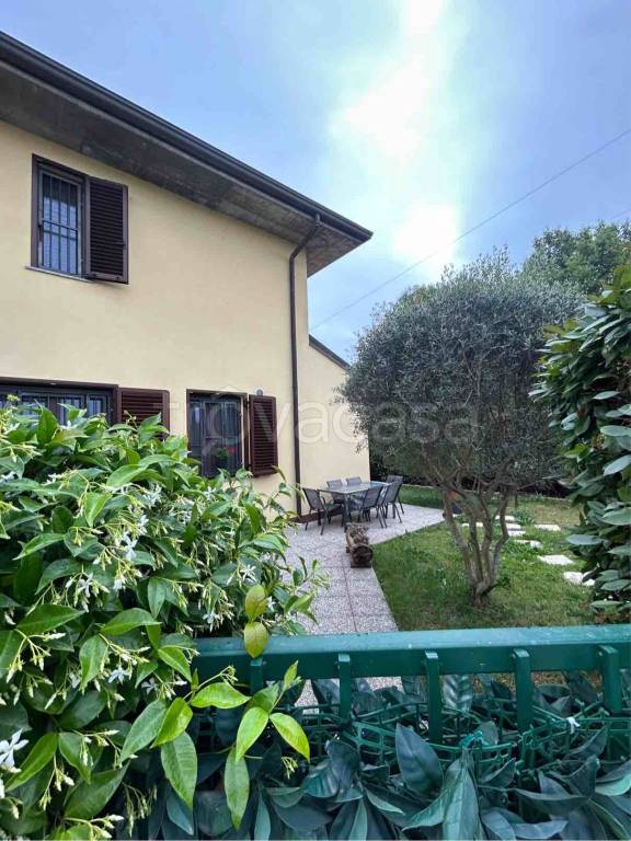 appartamento in vendita a Trivolzio