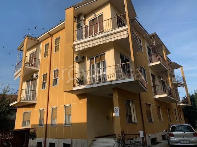 appartamento in vendita a Tromello