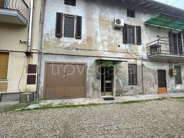 casa indipendente in vendita a Tromello