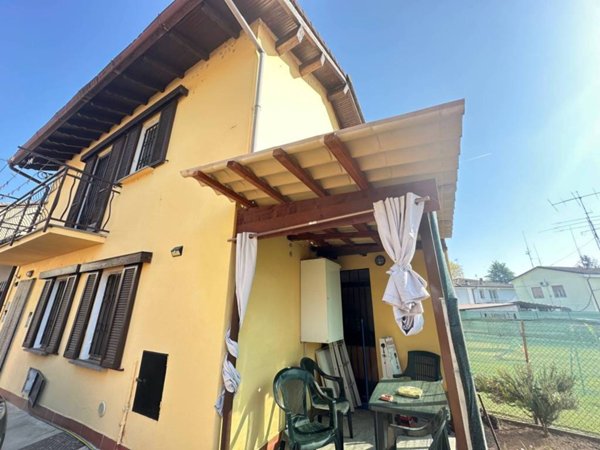 casa indipendente in vendita a Tromello