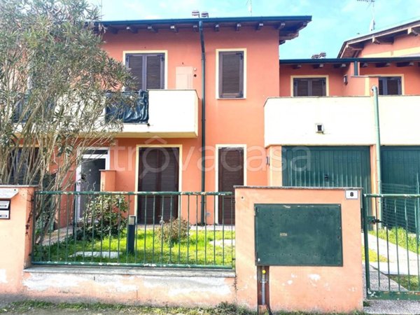 casa indipendente in vendita a Tromello