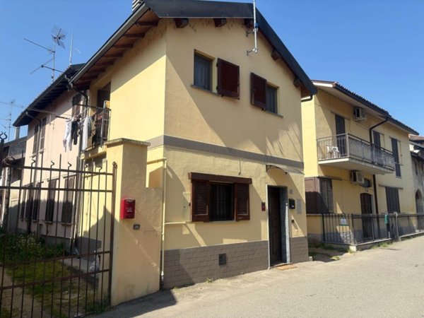 casa indipendente in vendita a Tromello