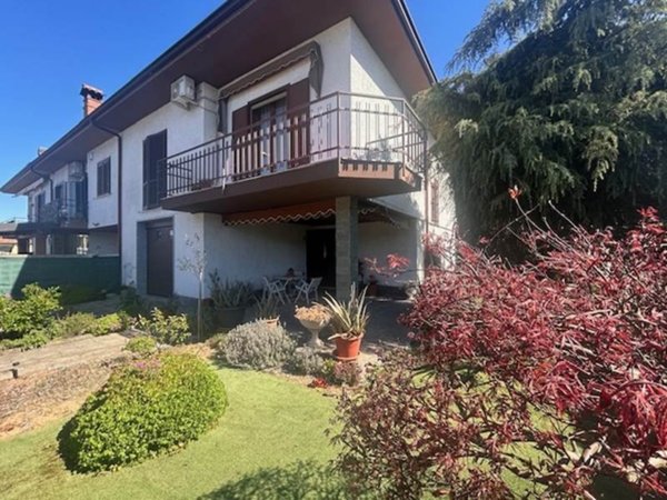 casa indipendente in vendita a Tromello
