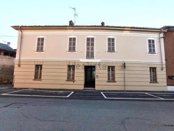 casa indipendente in vendita a Tromello