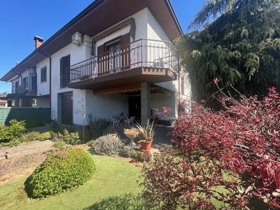 casa indipendente in vendita a Tromello