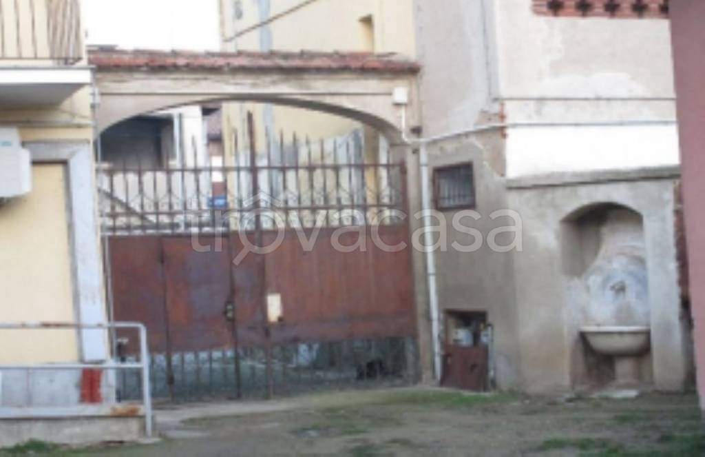 appartamento in vendita a Tromello
