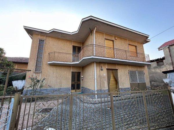 casa indipendente in vendita a Tromello