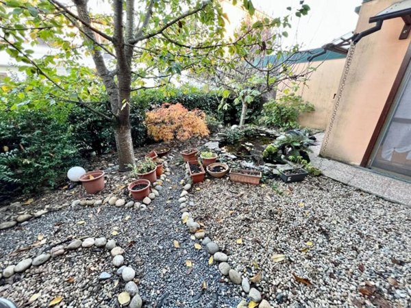 casa indipendente in vendita a Tromello